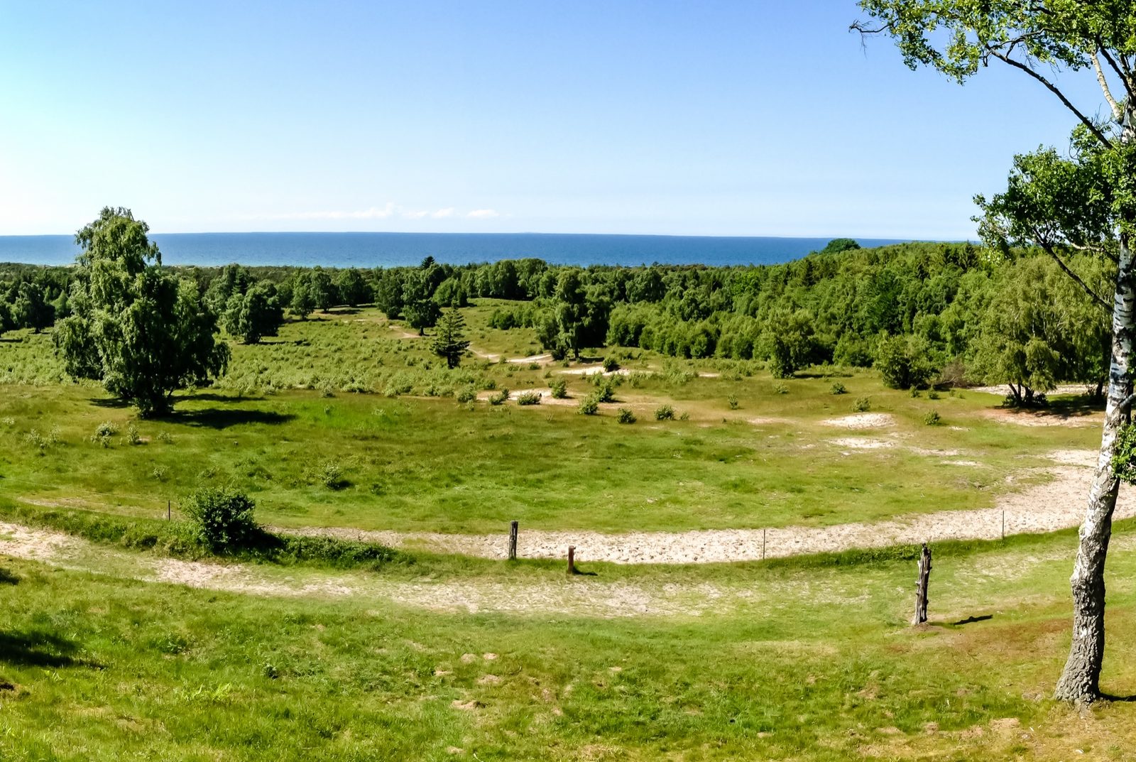 Tisvilde Hegn og kysten ved Tisvildeleje ud mod Kattegat