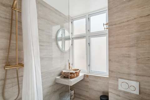High end Bathroom with opaline tiles with rain shower