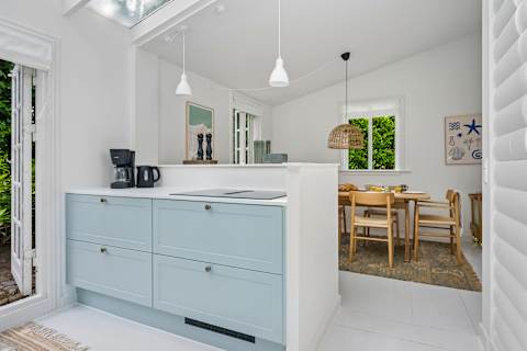 Scandinavian Kitchen with Exclusive Design
A bright, elegant kitchen with clean Nordic design, premium finishes, and everything you need to cook and gather with family and friends.