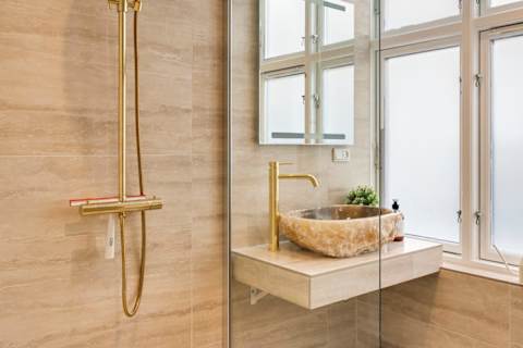 High end Bathroom Italiens Tiles