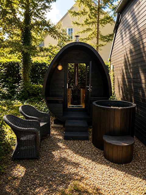 Private Sauna & Relaxation