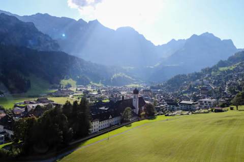 Discover the charm of Engelberg, from its picturesque village center and authentic Swiss atmosphere to the historic Engelberg Abbey, one of the region’s most treasured cultural landmarks.