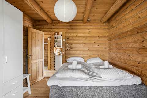 Peaceful Master Bedroom with Countryside Views
Enjoy restful nights in the comfortable master bedroom featuring a double bed and calming views across the surrounding fields. Wake up to birdsong and the peaceful atmosphere of the countryside.