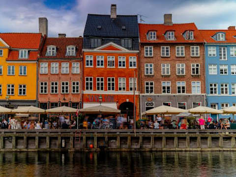 Only minutes from your door — enjoy iconic Nyhavn with its colorful houses, lively atmosphere, and waterfront dining.