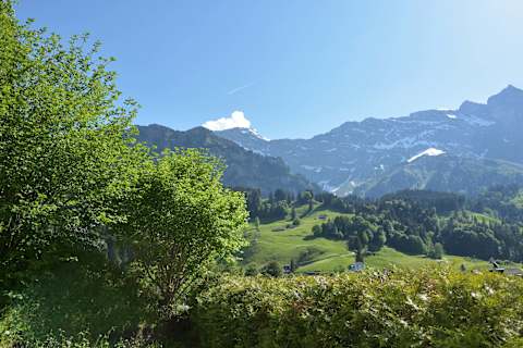 Surrounded by some of the most beautiful mountain scenery in Switzerland, Engelberg offers world-class skiing, breathtaking hiking trails, crystal-clear alpine lakes, and unforgettable experiences in every season.