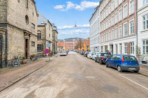 Take a stroll through lively streets with cafés, shops, and local life just minutes away.