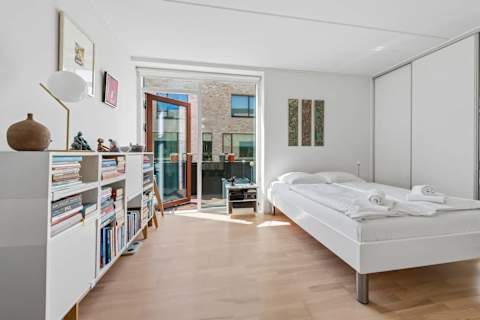 Spacious Master Bedroom